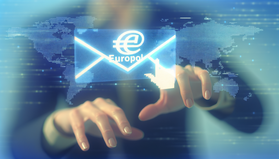 Europol Contacta por Correo a 75.000 Usuarios Implicados en Ataques DDoS para Prevenir Nuevos Incidentes